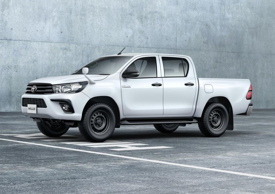 Toyota Hilux X Double Cab (JP) '2017